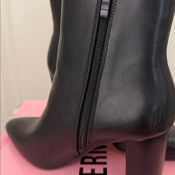 PRICE IS FIRM. Black Blocked Heel Booties (right foot bootie has scuff marks) - Picture 10 of 10
